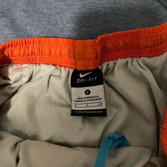 Dri-fit Nike AUM shorts size S - Picture 4 of 5